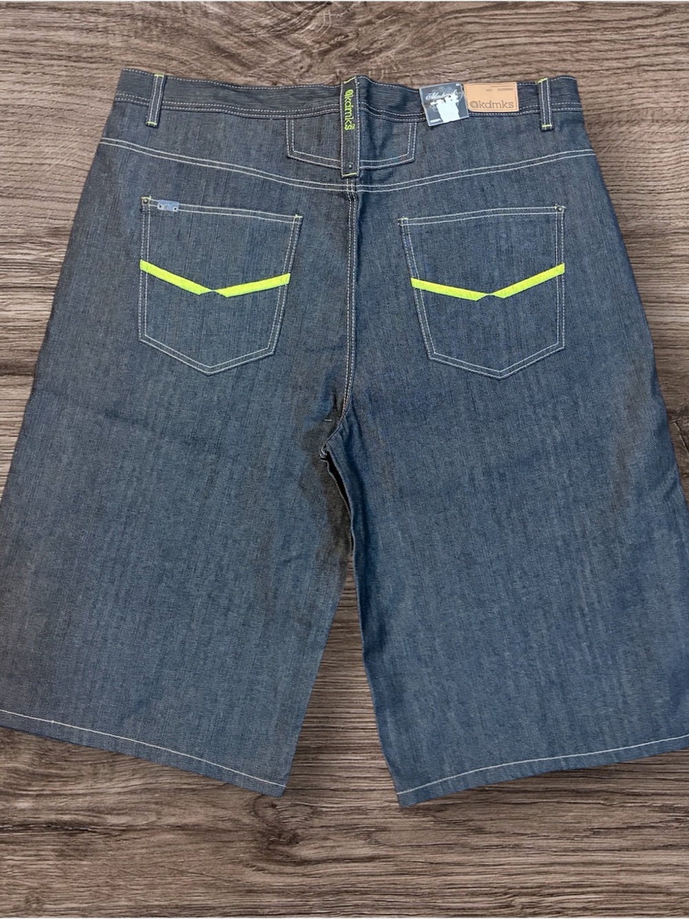 Akademiks denim Shorts with Neon green Accents nwt